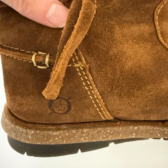 Born Wynter Comfort Brown Suede Ankle Boots - Picture 2 of 6